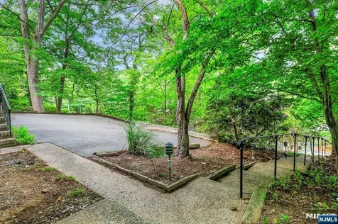 297 E Pines Lake Drive Wayne NJ 07470