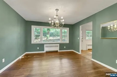 297 E Pines Lake Drive Wayne NJ 07470