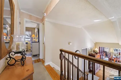 15 Ella Lane Wayne NJ 07470