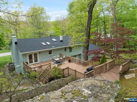 125 Kitchell Lake Drive West Milford NJ 07480