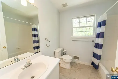 16 Indian Spring Drive Jefferson Township NJ 07438