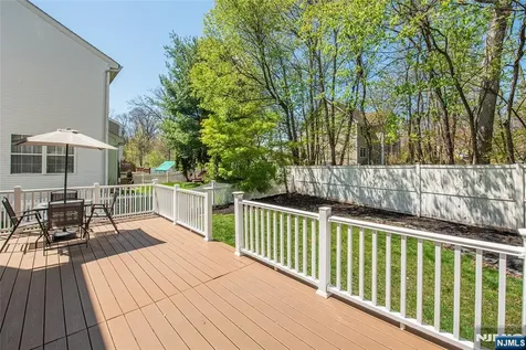 16 Indian Spring Drive Jefferson Township NJ 07438