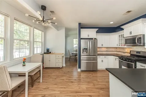 16 Indian Spring Drive Jefferson Township NJ 07438