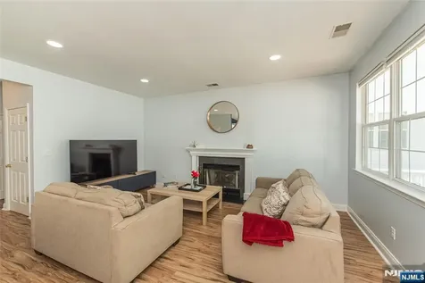 16 Indian Spring Drive Jefferson Township NJ 07438