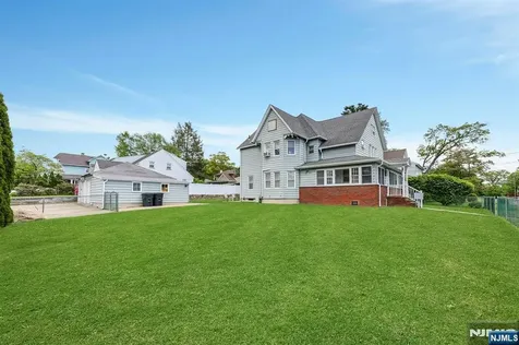 160 Clinton Avenue Hillsdale NJ 07642