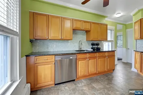 160 Clinton Avenue Hillsdale NJ 07642