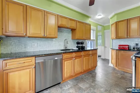 160 Clinton Avenue Hillsdale NJ 07642