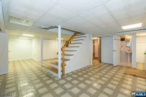 39 Essex Avenue Montclair NJ 07042