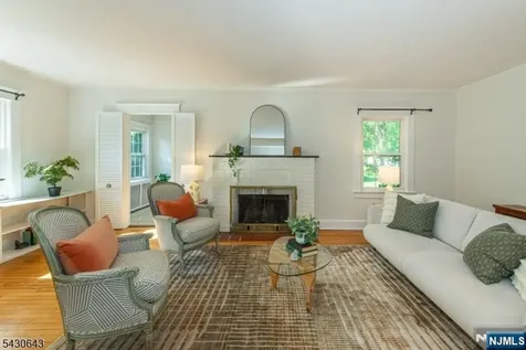 39 Essex Avenue Montclair NJ 07042