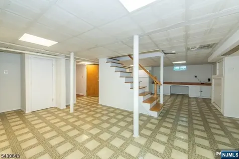 39 Essex Avenue Montclair NJ 07042