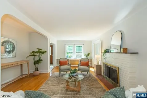 39 Essex Avenue Montclair NJ 07042