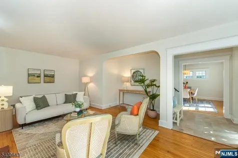 39 Essex Avenue Montclair NJ 07042