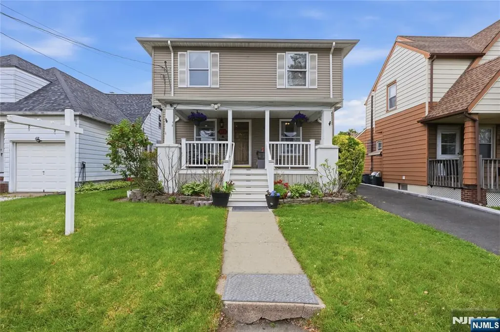 161 South Parkway Clifton NJ 07014