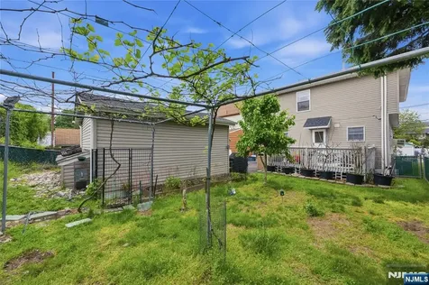 161 South Parkway Clifton NJ 07014