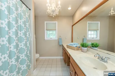 14 Fox Run North Caldwell NJ 07006