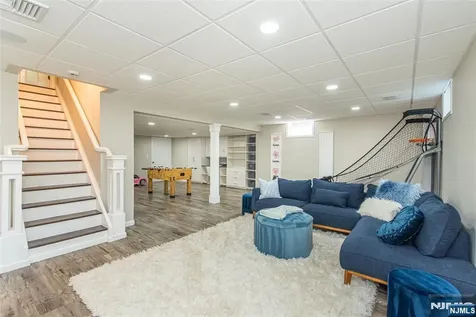 14 Fox Run North Caldwell NJ 07006