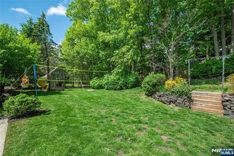 14 Fox Run North Caldwell NJ 07006