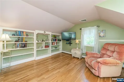 25 Meadow Drive Little Falls NJ 07424