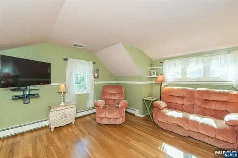 25 Meadow Drive Little Falls NJ 07424