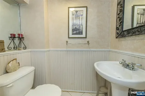 25 Meadow Drive Little Falls NJ 07424