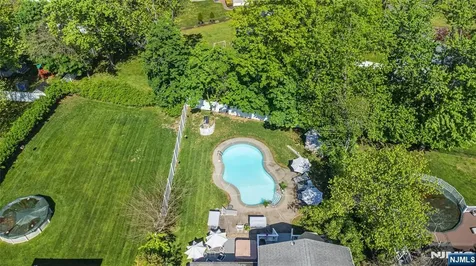 25 Meadow Drive Little Falls NJ 07424