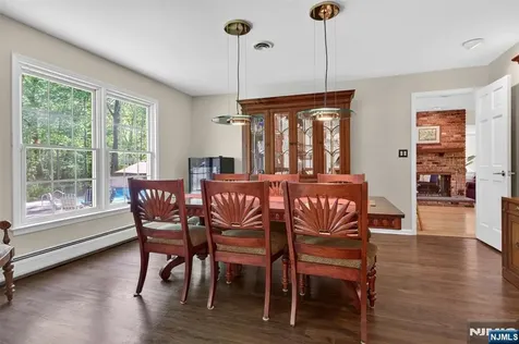 17 Appert Terrace Mahwah NJ 07430