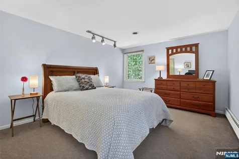 17 Appert Terrace Mahwah NJ 07430