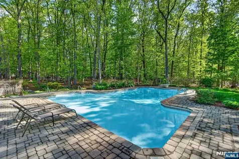 17 Appert Terrace Mahwah NJ 07430