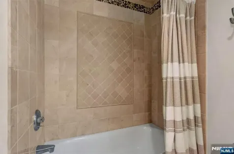 17 Appert Terrace Mahwah NJ 07430