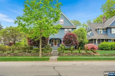 296 Ridgewood Avenue Glen Ridge NJ 07028