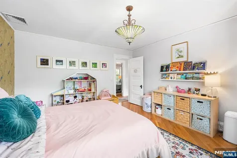 296 Ridgewood Avenue Glen Ridge NJ 07028