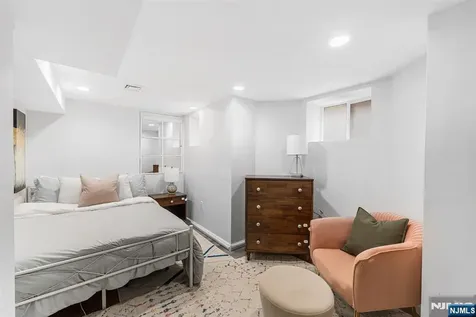 296 Ridgewood Avenue Glen Ridge NJ 07028