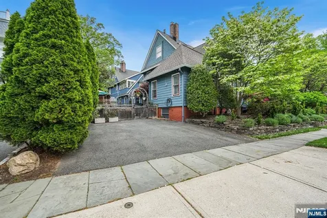 296 Ridgewood Avenue Glen Ridge NJ 07028