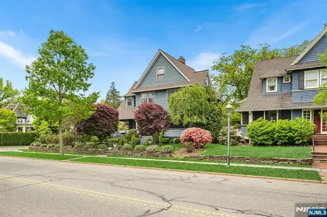 296 Ridgewood Avenue Glen Ridge NJ 07028