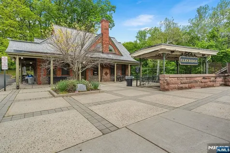 296 Ridgewood Avenue Glen Ridge NJ 07028