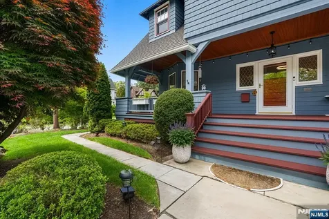 296 Ridgewood Avenue Glen Ridge NJ 07028