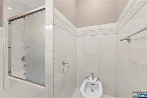 19 Pleasant Place Kearny NJ 07032