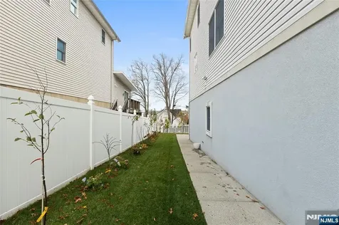 19 Pleasant Place Kearny NJ 07032
