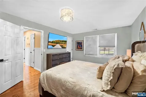 6 Hillsdale Terrace Sussex NJ 07461