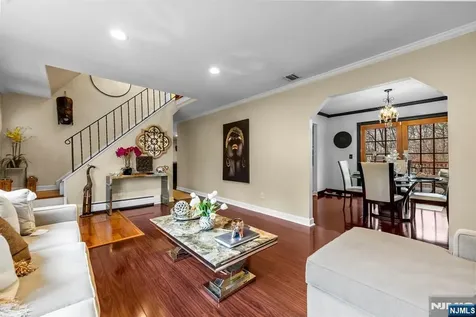 6 Hillsdale Terrace Sussex NJ 07461