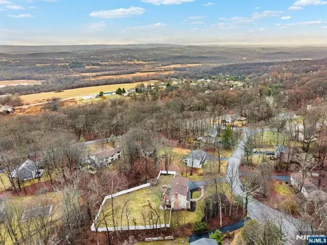 6 Hillsdale Terrace Sussex NJ 07461