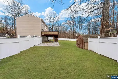 6 Hillsdale Terrace Sussex NJ 07461