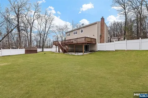 6 Hillsdale Terrace Sussex NJ 07461