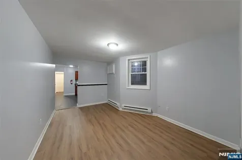 602 N 6th Newark NJ 07107