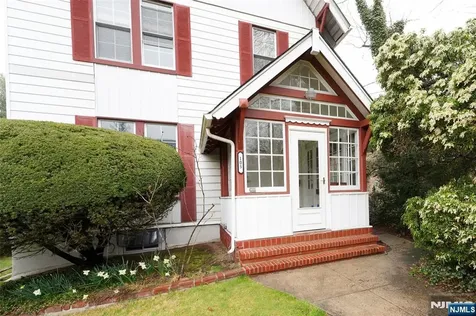 105 E Palisade Avenue Englewood NJ 07631
