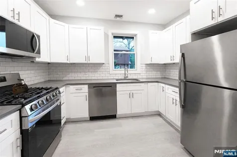 105 E Palisade Avenue Englewood NJ 07631