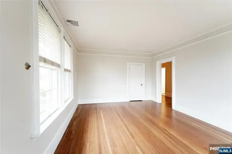 105 E Palisade Avenue Englewood NJ 07631