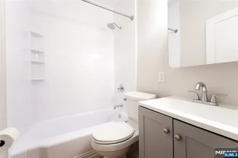 105 E Palisade Avenue Englewood NJ 07631