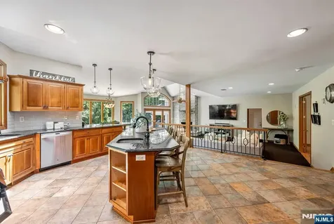 411 Snyder Road Wyckoff NJ 07481