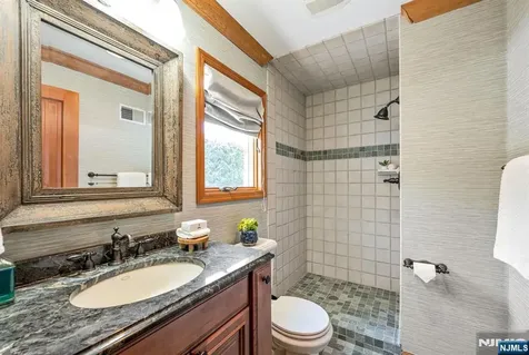 411 Snyder Road Wyckoff NJ 07481